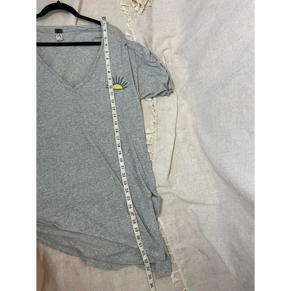 Free People Gray Asymmetrical Sun Embroidered T-Shirt Size Small